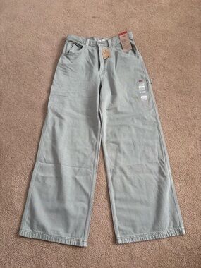 Levi's Wide Leg Flare Jeans in Light Sage Green